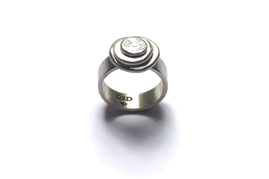 riveted silver disc ring   $150.00   item 04-036 