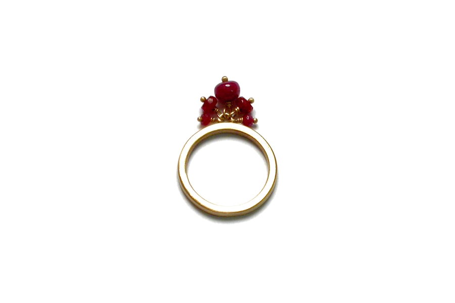 thin gold band & ruby cluster ring   $250.00   item 06-138 