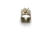 freshwater pearl cluster ring   $180.00   item 03-084 