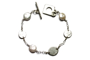 coin pearl & silver disc bracelet   $130.00   item 04-055 